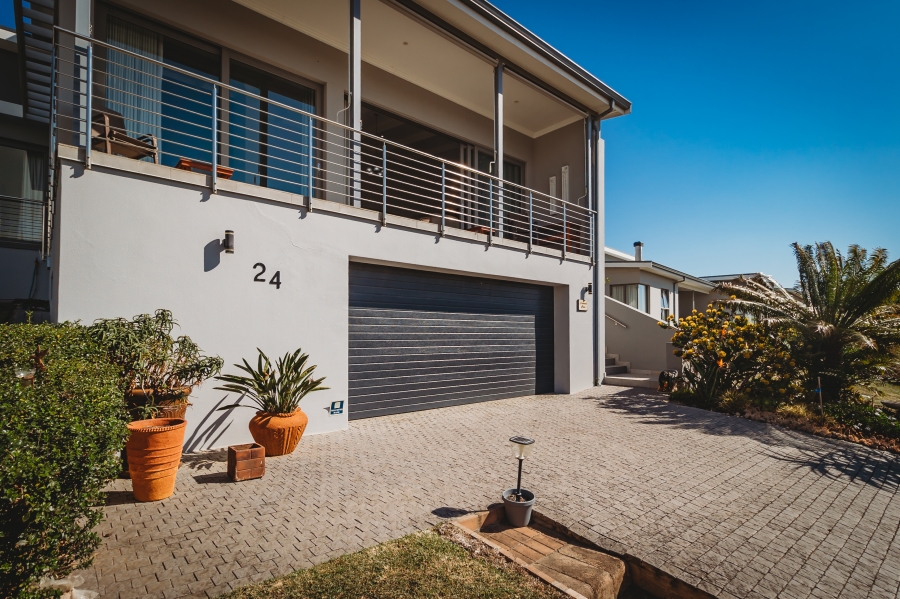 3 Bedroom Property for Sale in Welgelegen Western Cape